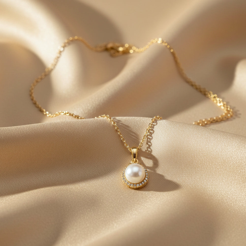 Regal Pearl Pendant Necklace