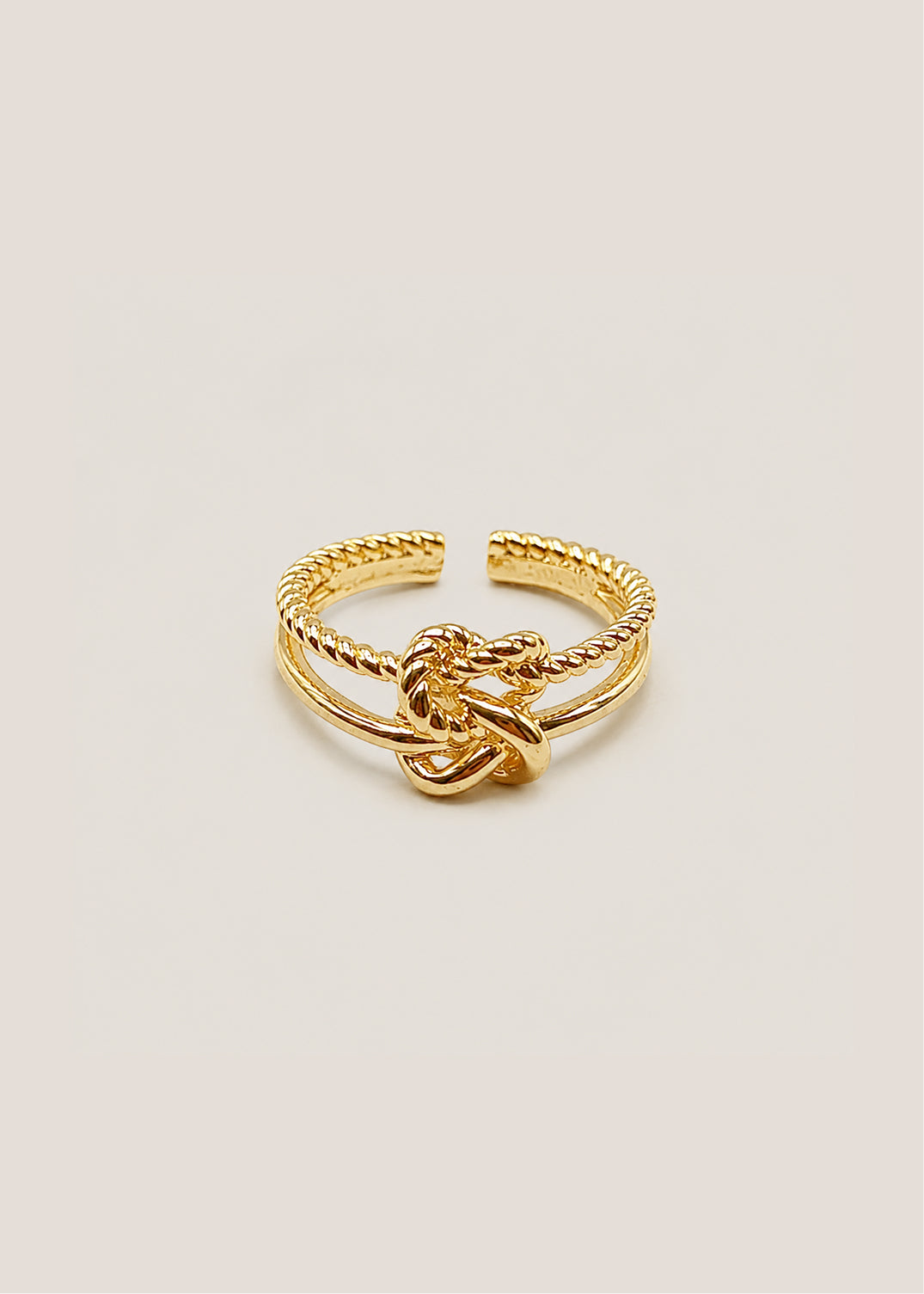 Interlocked Multi-Band Ring