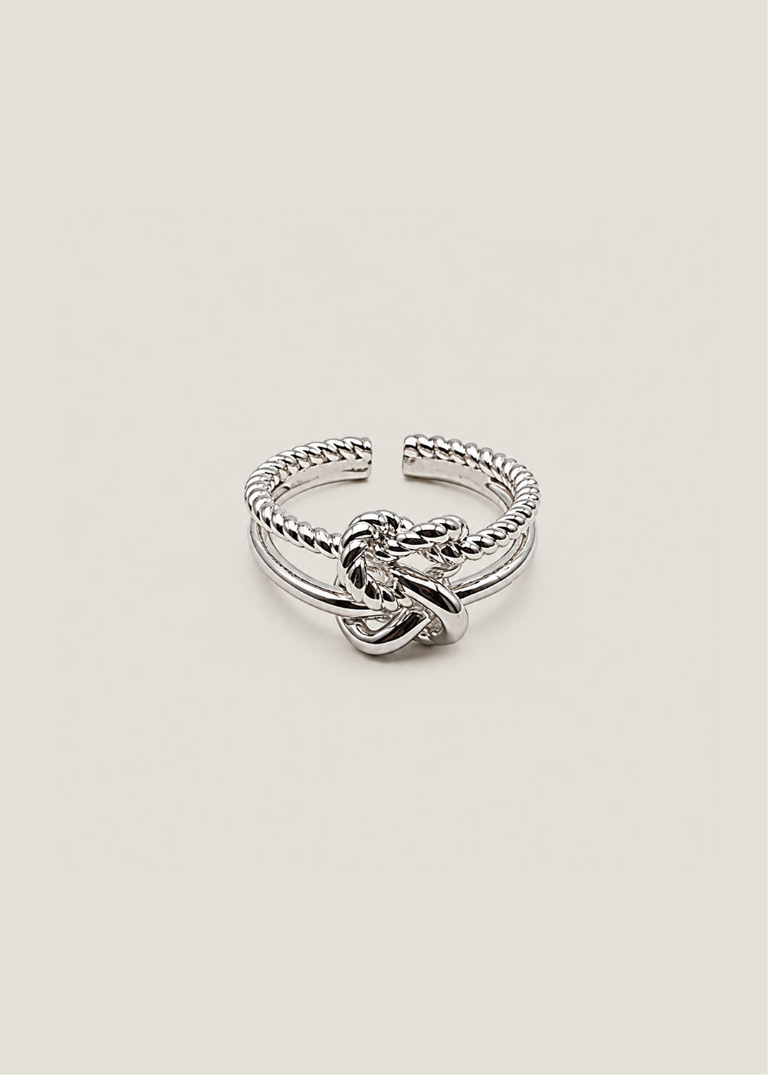 Interlocked Multi-Band Ring